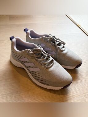 Adidas Women’s Golf Shoes Sz 6.5 Gray Lavender Spikeless Lightweight Excellent
